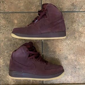 Air Force 1 High “Bordeaux”